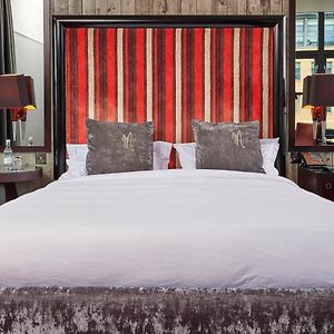 Camera club deluxe con letto king size